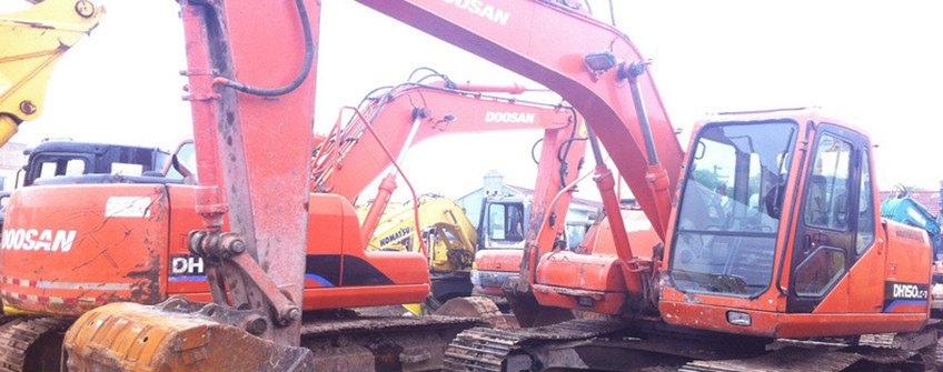 二手旧挖掘机进口所需单证及操作流程